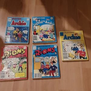 Vintage Archie books